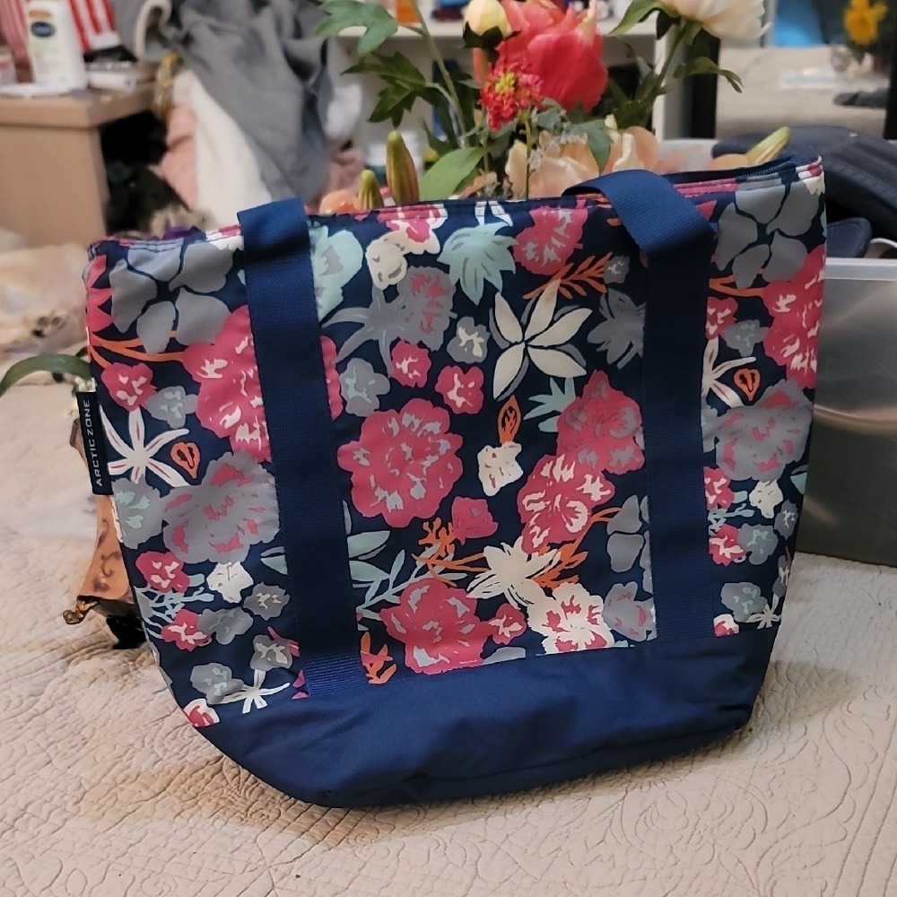 Floral Tote Bag - Blue and Multicolor - Picture 3 of 4